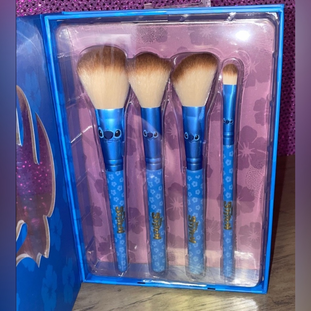 Stitch 4 piece Makeup Brush Set